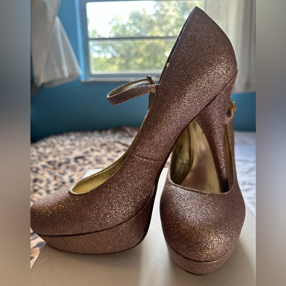 Never Worn Steve Madden Valeri Pink 'Mary Jane' Glitter Platform Stiletto Shoes
